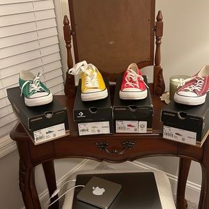 Converse All Star Sneakers